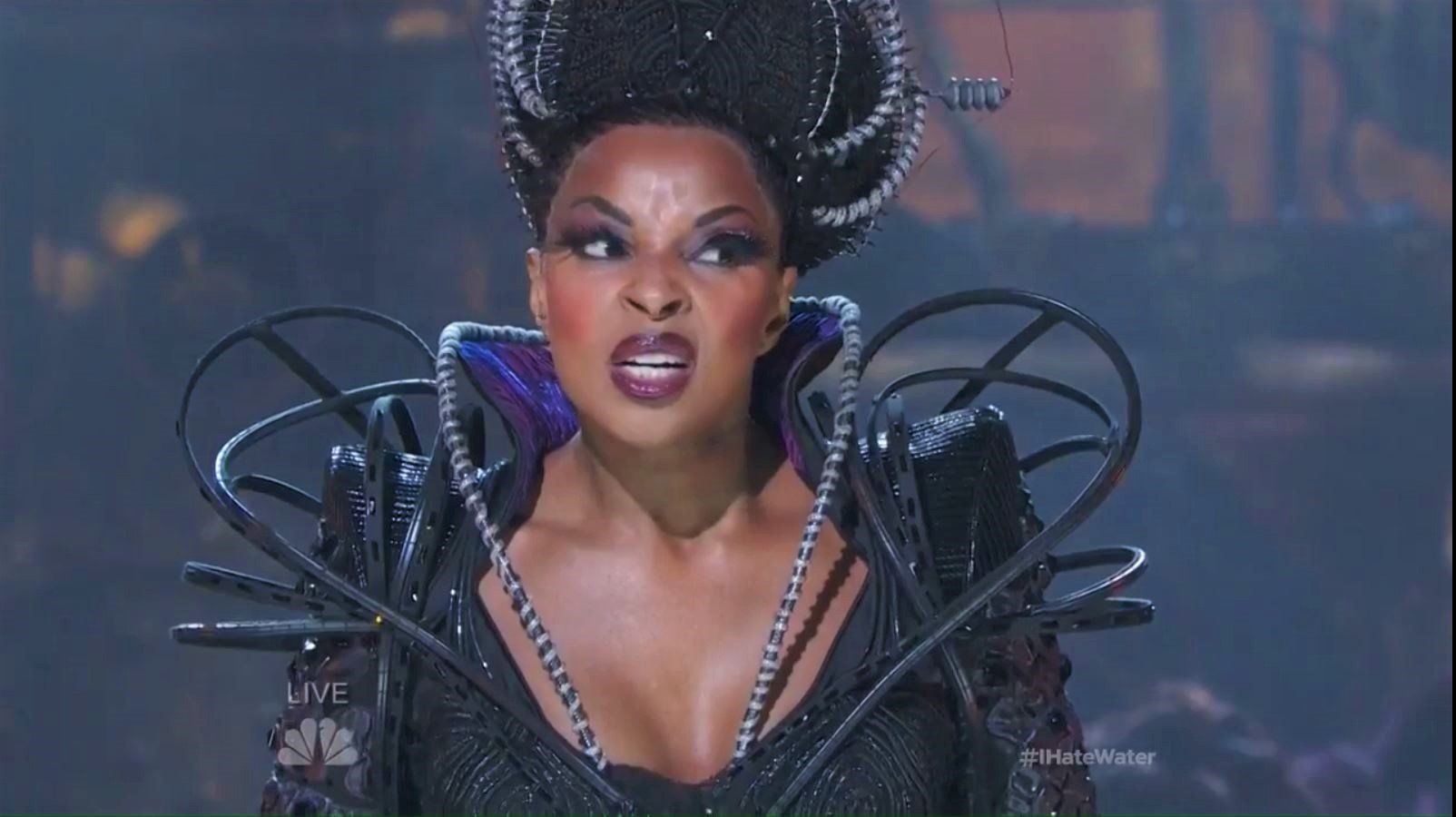 Happy Birthday, Mary J. Blige! As Evilene, the bad-ass Wicked Witch of the West in \"The Wiz-Live!\" (2015) 