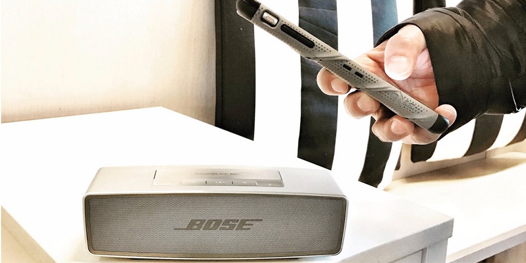 tiendabose's tweet photo. Difícil de creer que un sonido tan potente venga de una bocina tan pequeña. #SoundLink https://t.co/ytBNML5w1P