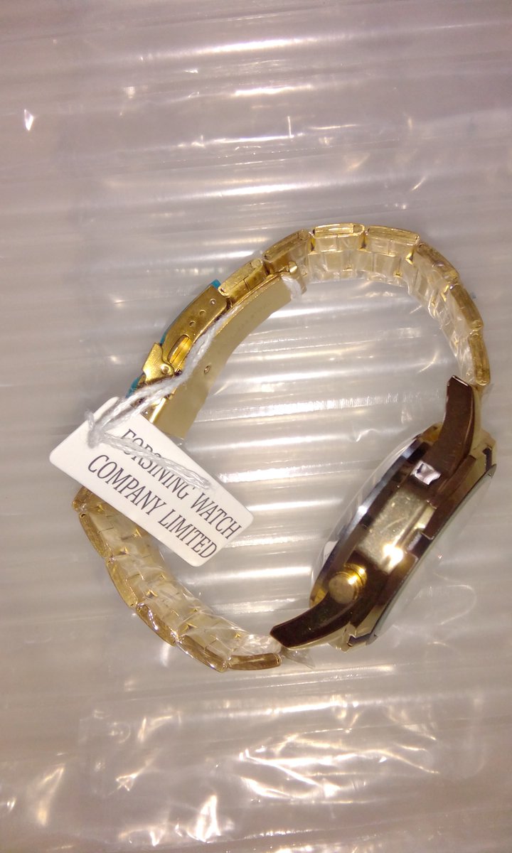 DPDImportExport's tweet image. Classic Automatic Stainless Steel Watch
Contact -0773347893
Black, Silver &amp;amp; Gold colours available
Gift box package
Mens watch
Power Reserve