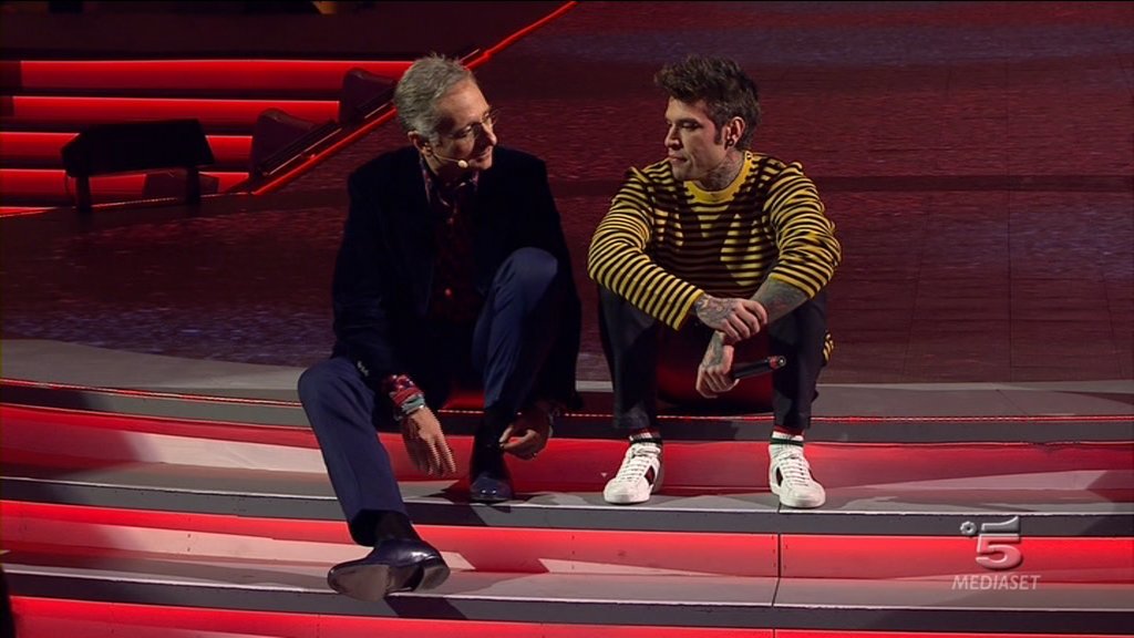 AmoLaGnagna's tweet photo. @MUSICMEDIASET #MUSICMEDIASET aspettavo un pretesto per cambiare canale...eccolo https://t.co/wVq07vmPS8