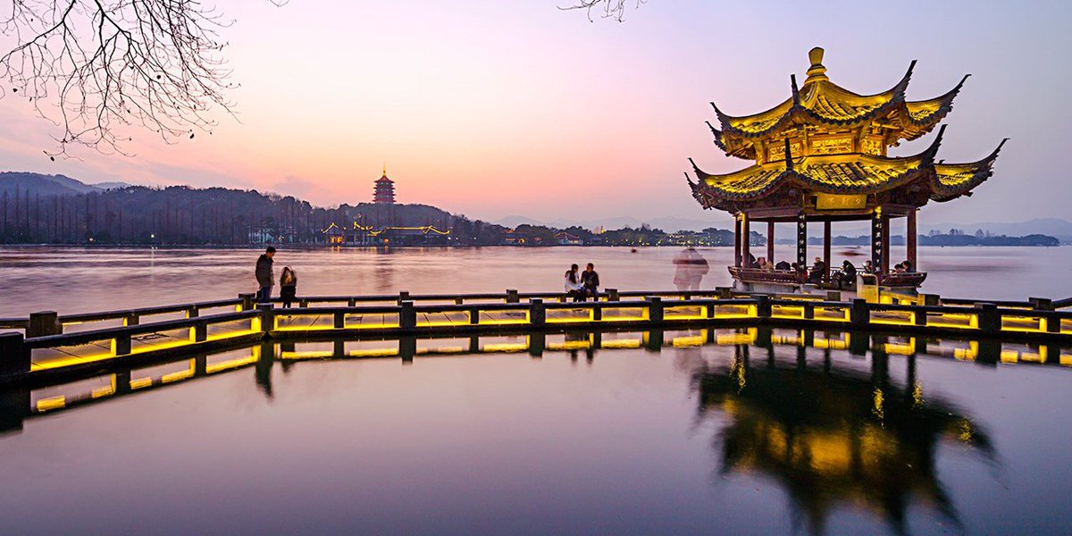 The lowest price we've seen: 7 nights in China is now $549 ... including hotels, tours &amp; flights tzoo.co/Hj0s307UD7k #top20