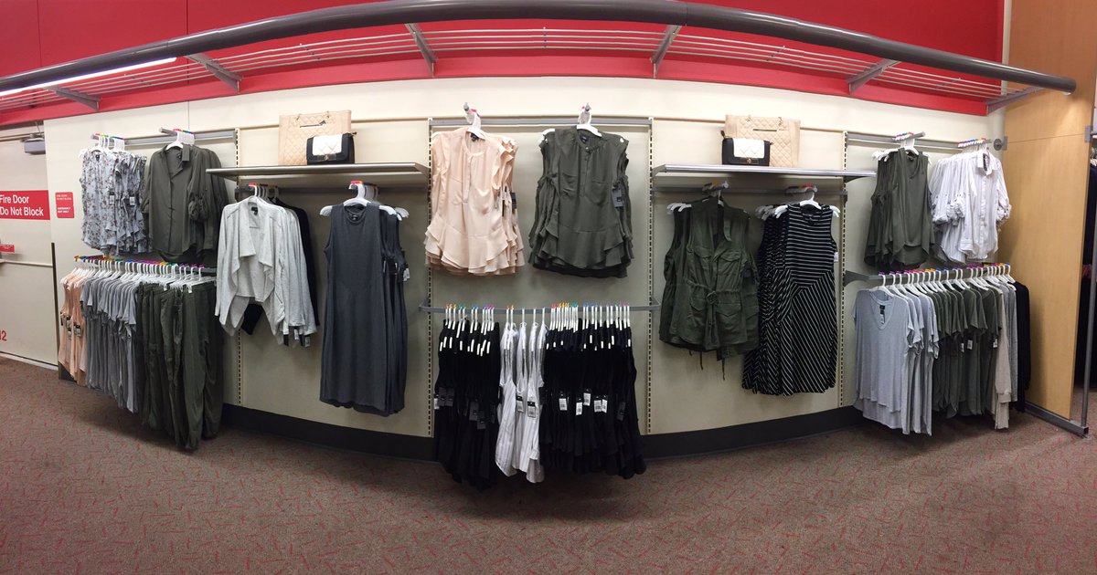 RTW Refresh... Who What Wear, Merona, &amp; Mossimo Black stylin', even in the rain ☔️ <a href="/rymwalters/">Ryan Walters</a> <a href="/Dexter_Alcala/">Dexter Alcala</a> <a href="/ktmhill01/">katie russo</a> @tracyacurry1