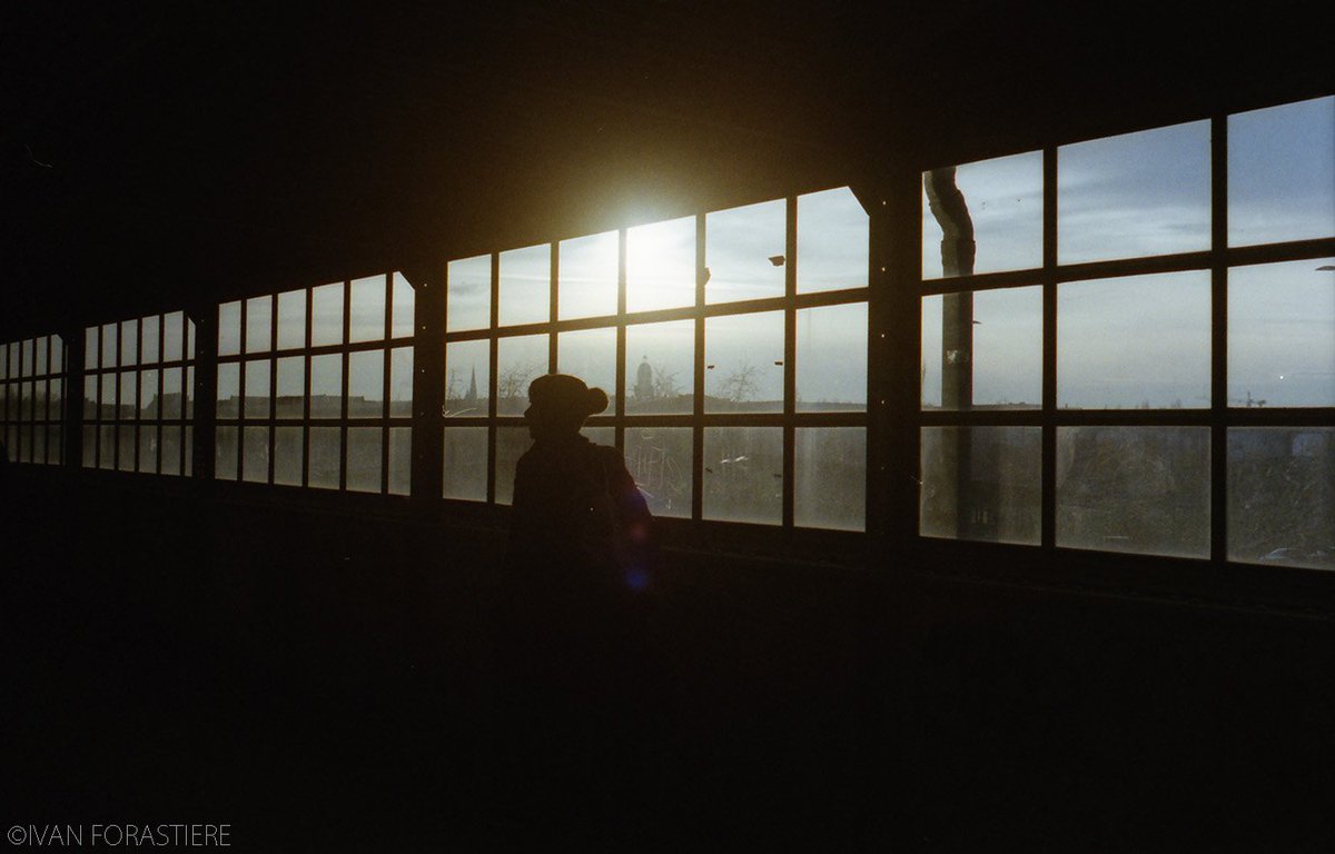 IvanForastiere's tweet photo. Berlin 2016 from film camera
#Berlin #sun #film #filmcamera #KodakEktra https://t.co/sdfxRzX9zZ