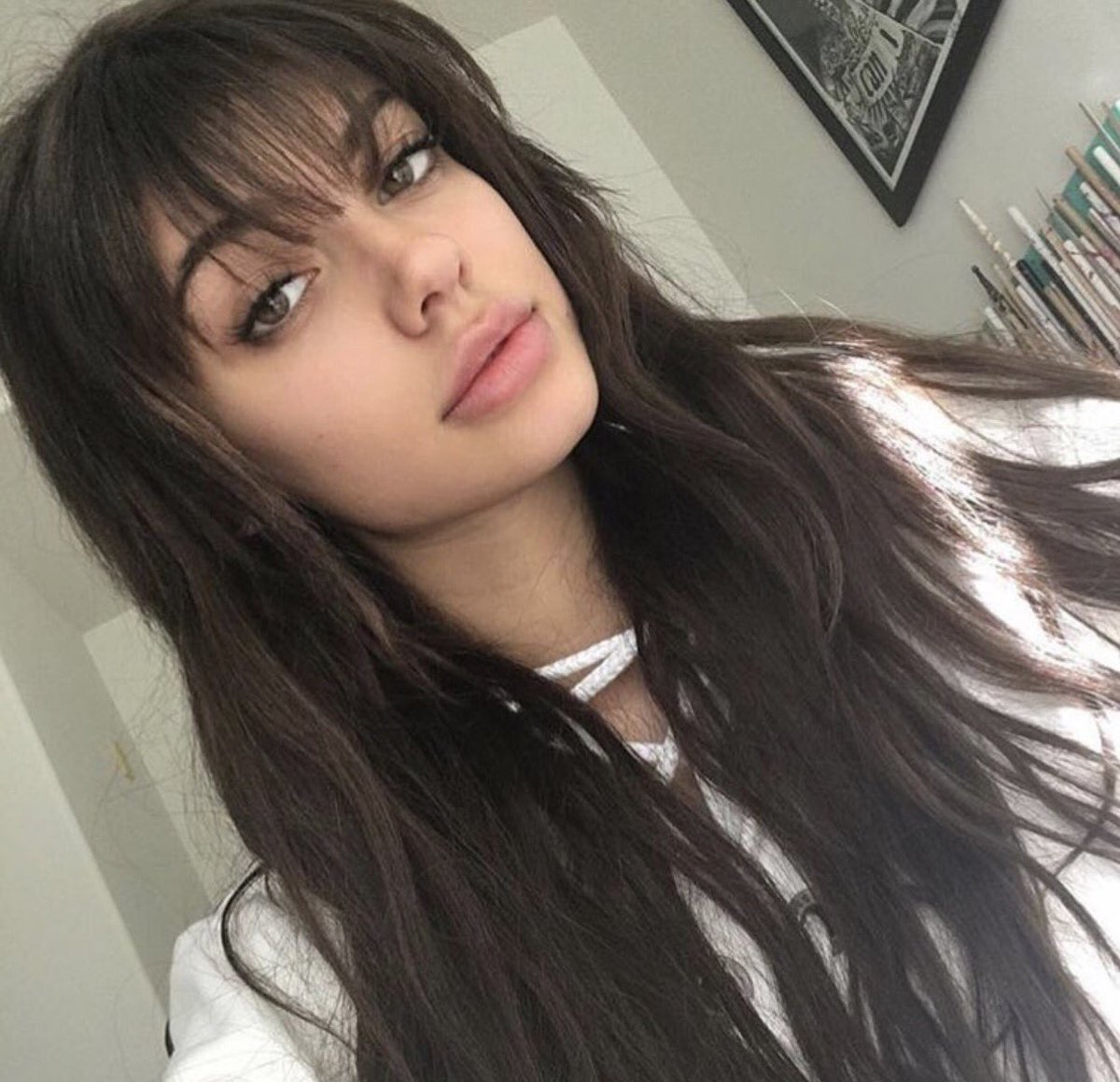 GoddessAudreyM's tweet photo. Goddess is annoyed. School has been stressful. Send tributes now to make up for it👠 @rtserf @FootSlave00 @rtdumb @DirkHooper #paypig #findom https://t.co/xPc38ruDxw