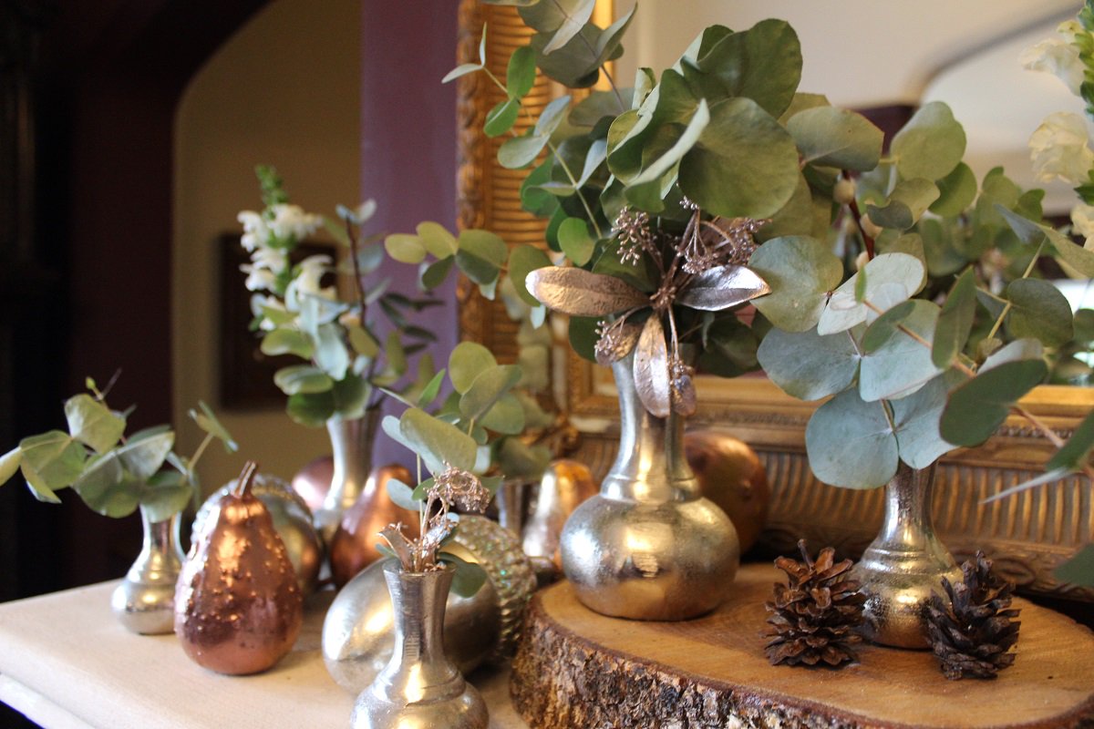 Eucalyptus is a simple and beautiful seasonal foliage and paired with metallic vases creates an unbeatable combination By <a href="/thewildfoxuk/">The Wild Fox</a>.