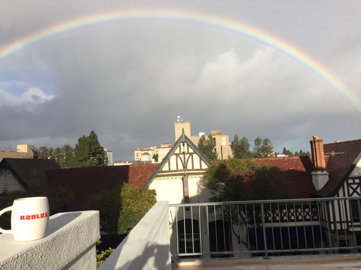 Terrisaurus On Twitter This Morning S View At Roblox Hq - pictures of roblox hq not digital