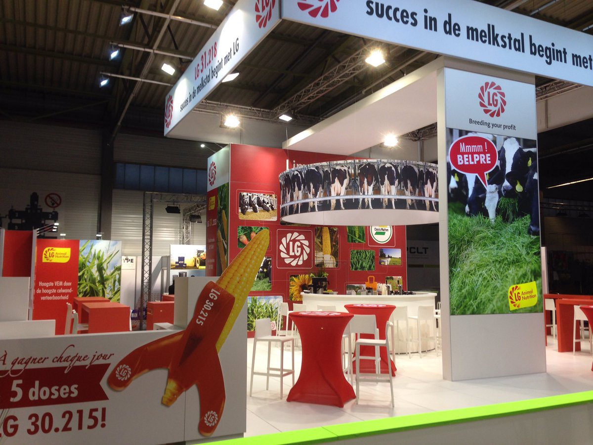 LGSeedsBelgium's tweet photo. Onze #agriflanders stand staat klaar i Hal 4, vanaf morgen bent u hartelijk welkom! #betaseed #clovismatton #limagrain https://t.co/emz2NNJwYR