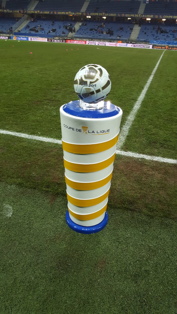 ElGalette's tweet photo. Encore merci @HTCVirtualFC ! #FCSMASM https://t.co/4wT884zeqt