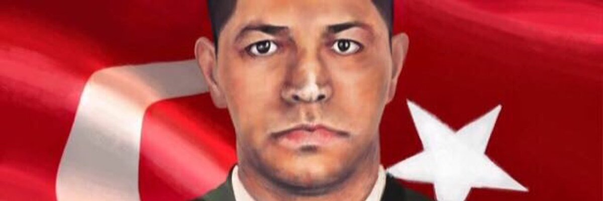 KuRSaT_MeTe's tweet photo. Ömer Halis dır Vatanın adı
Yükselen VicdanOlsa https://t.co/70ENWre9sr