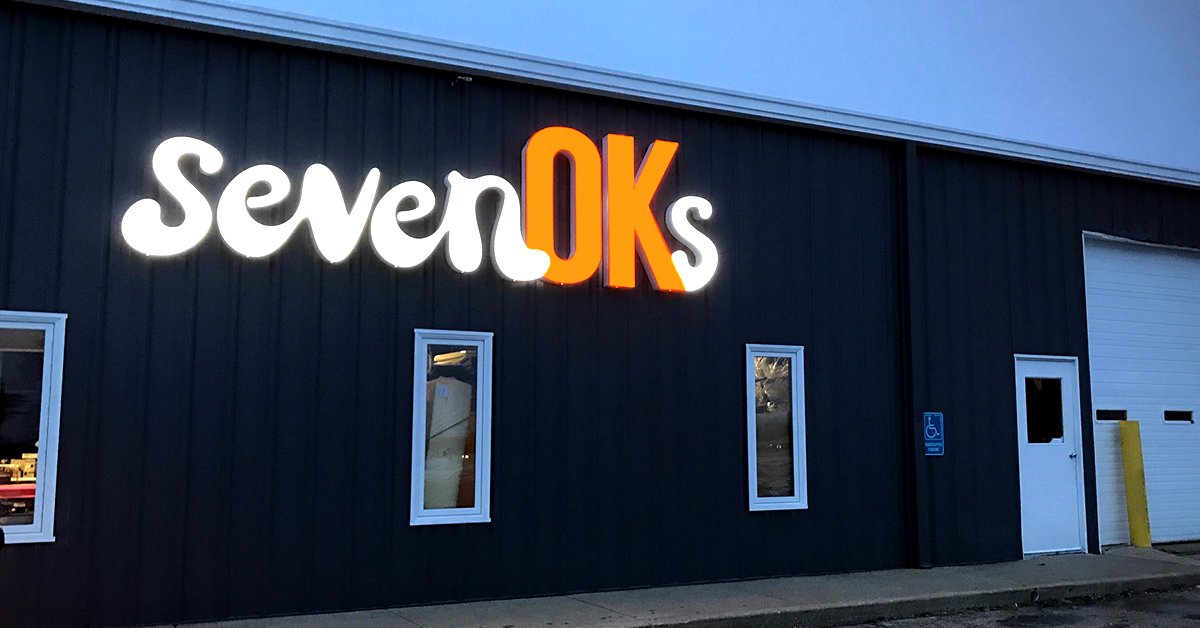 sevenOKs's tweet photo. WOW! Check out our new exterior signage. We'd say it's #Built4Keeps, indeed! #sevenOKs #AmericanMade #MadeInUSA #CoolerBags https://t.co/QDrMjtABvp