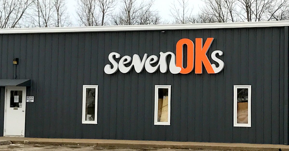 sevenOKs's tweet photo. WOW! Check out our new exterior signage. We'd say it's #Built4Keeps, indeed! #sevenOKs #AmericanMade #MadeInUSA #CoolerBags https://t.co/QDrMjtABvp