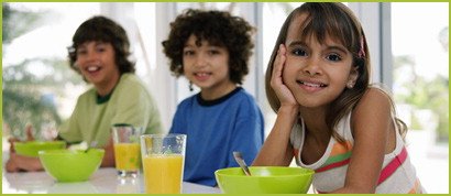HeartNebraska's tweet photo. Do you know how much milk your children should drink per day? 
#NationalMilkDay #LifeIsWhyNE

https://t.co/iqd60oVT7k https://t.co/GxmlZSUWxp