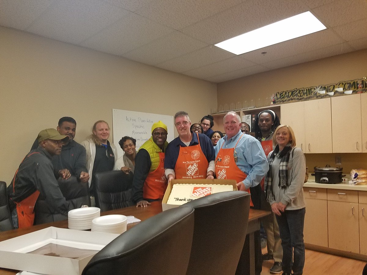 mxg907's tweet photo. #Thank you Dan for all you've done at 8550. Going to miss you😣@HDUpper8550@billshuell@allisonpepin1@johnrollison https://t.co/gXtH7ZopJk