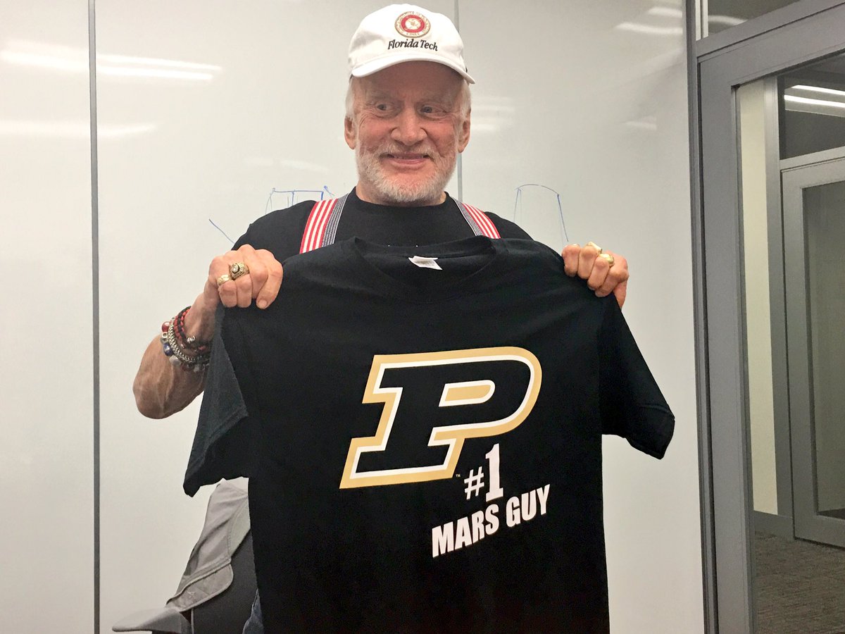 TheRealBuzz's tweet photo. I'm the original # 1 #MarsGuy! At @MIT @FloridaTech @LifeAtPurdue and everywhere. #GYATM https://t.co/TtSAZJGSbj