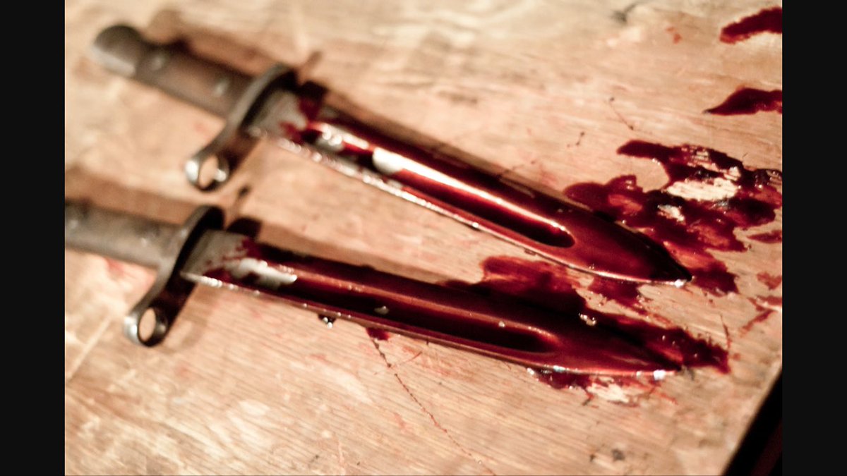 Macbeth0025's tweet photo. @ladymacbeth1118 The deed is done. I have the daggers https://t.co/WrINmKmiwI