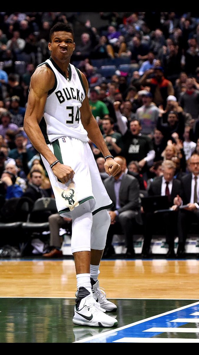 Anyone who RTs this (&amp; following) will be entered to win 2 tix for Friday's Giannis Antetokounmpo bobble head night, Bucks v Heat! #NBAVote