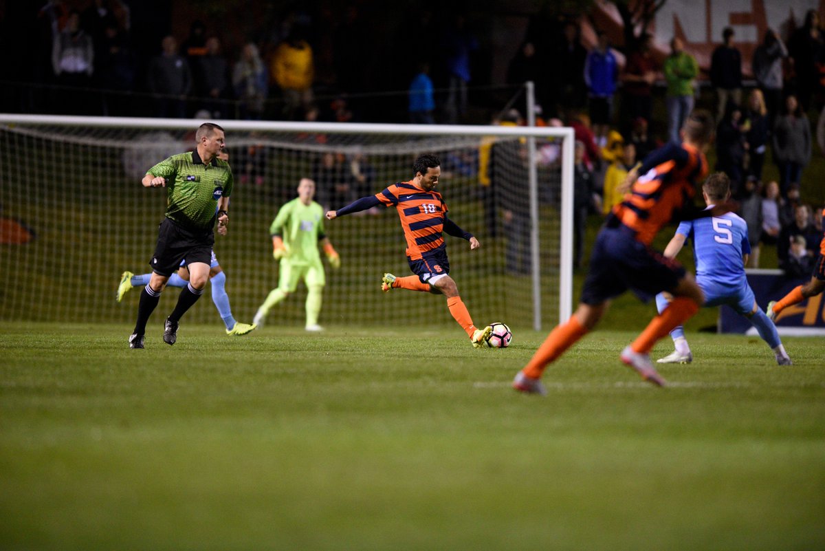 TorontoFC's tweet image. News: Toronto FC Sign Sergio Camargo as a Home Grown Player. #TFCLive  

Read → bit.ly/2ih0gb0