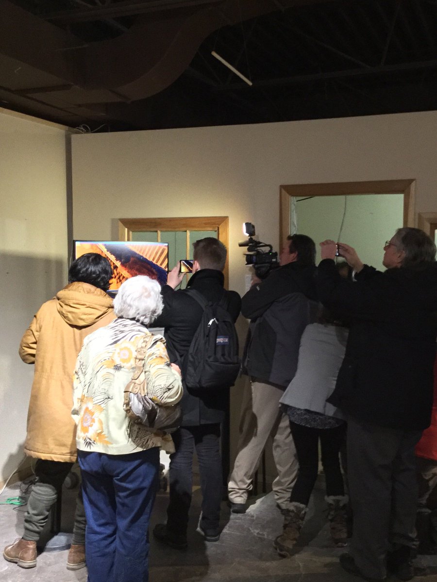 MuseOntArch's tweet photo. It was media day at MOA as we welcomed several local press to cover the opening of our #VR exhibit tomorrow! #ldnont #MOAevent https://t.co/cPvpsowc4q