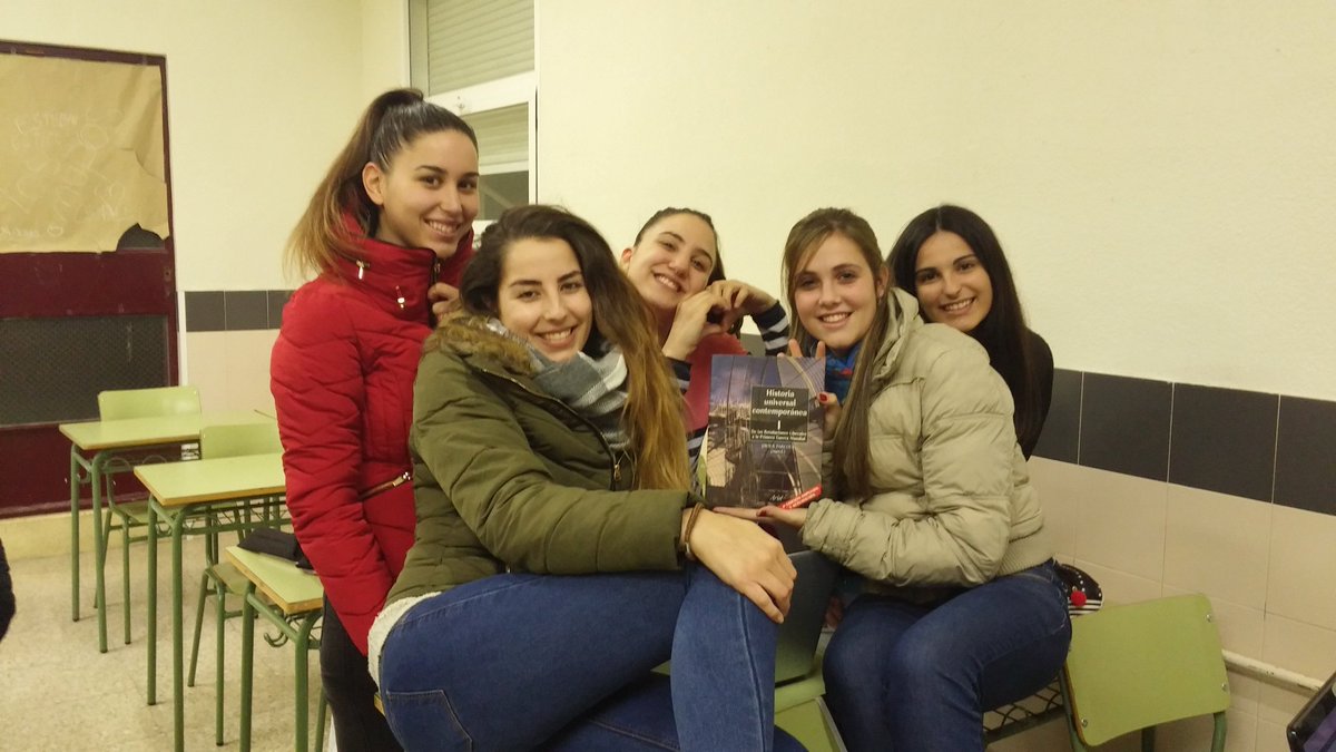 soriano_leti's tweet photo. Historia del mundo contemporáneo #imperialismo #IIRI https://t.co/Kouwtv3aWI