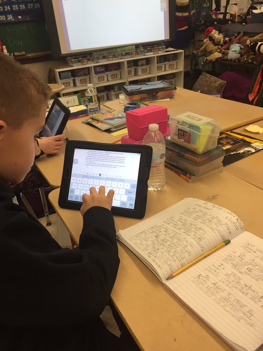 Wild4Class5_4's tweet photo. Reading, summarizing, conferencing, oh my! #MartinLutherKingJr #weeksandgray #hauppaugeschools https://t.co/JpUfkkOd4E