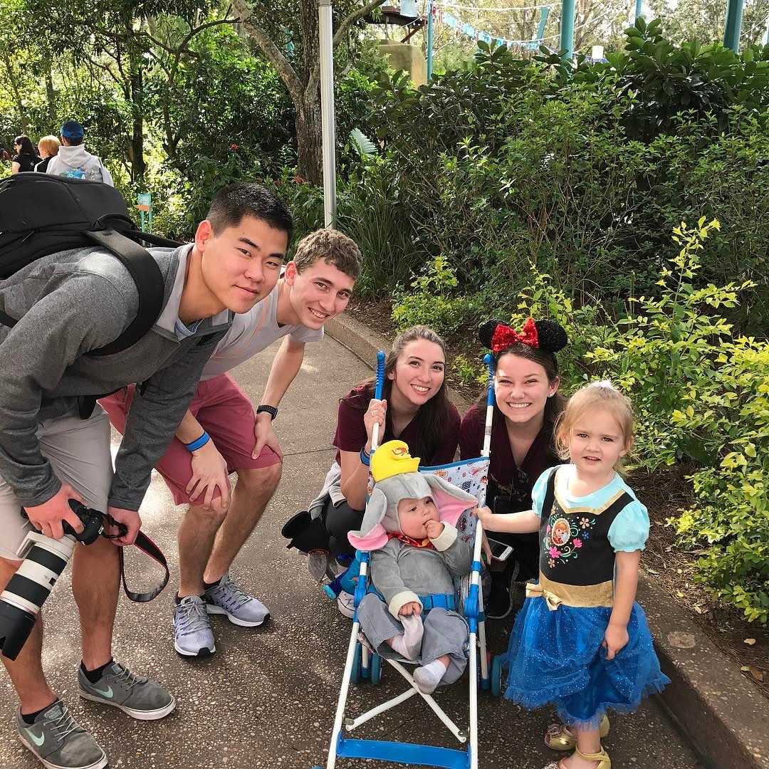 TheFamMK365's tweet photo. From Instagram: They were thoroughly confused. We apologize. #mk365 #kiddresseduppic https://t.co/PBp9nMp1Na https://t.co/E8zqXYAUnV