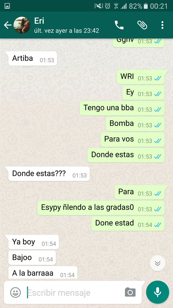 EveIglesiass's tweet photo. Jajajajajajajajajajjaajajajajaja encontrar chats de bariloche fue lo mejor que me pasó en la vida https://t.co/YkyMBhbjzk