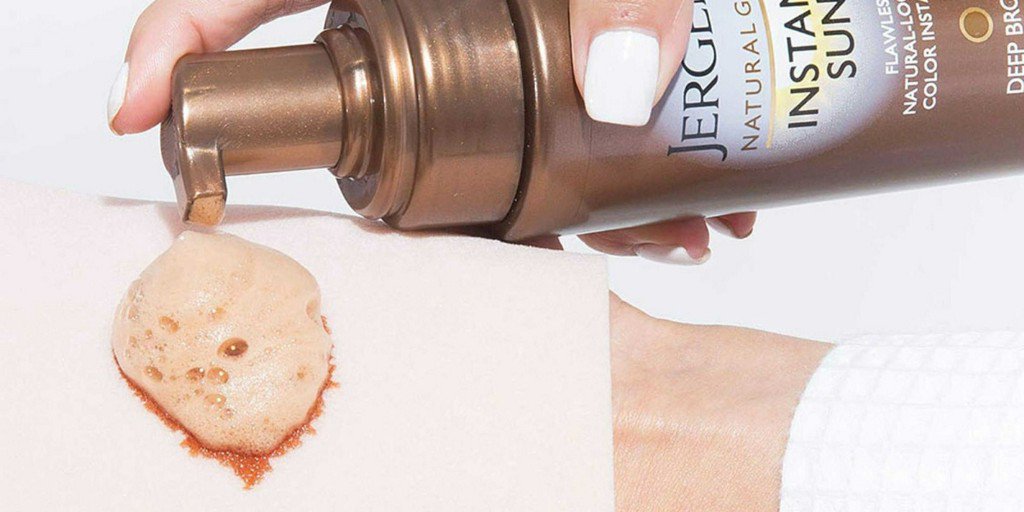 The 11 Best Self Tan Products for Your Face, According to Experts ...
