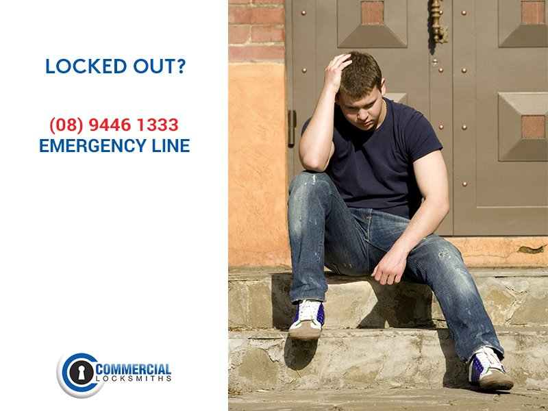 CommLocksmiths's tweet image. Did you close the front door with your house #keys still inside. For after-hours #emergencies call 08 94456 1333. ow.ly/U7h130721qA