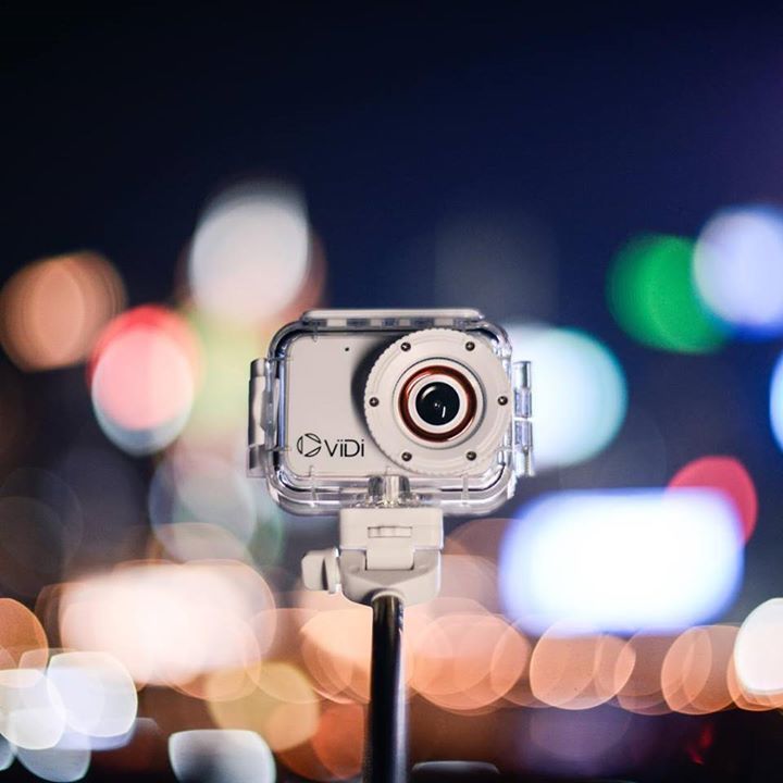 vidicameras's tweet photo. JordanGraphy knows that the #vidicamera is perfect for your nightlife adventures. What will you capture with yours? https://t.co/sDX7xNWchD