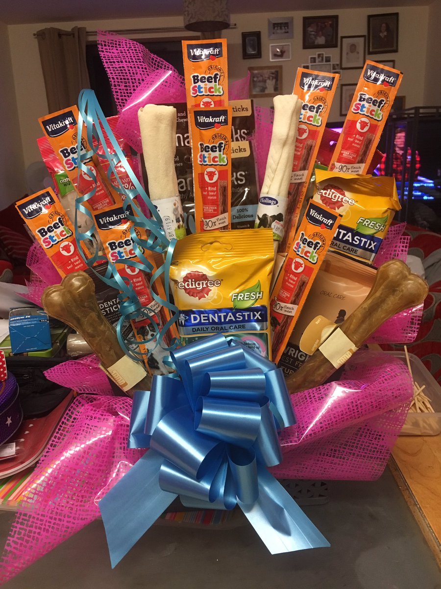 munch_a's tweet image. Doggy treat bouquet 😀