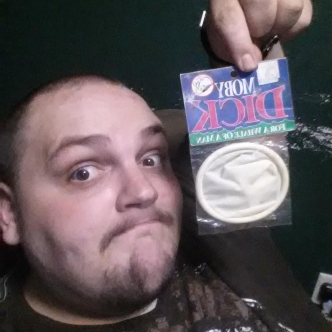 BubISmedicated's tweet photo. Finally found a condom in my size... https://t.co/LU94zPLbar