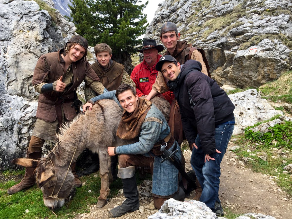 PMoelleken's tweet photo. WE ARE #HAPPY!! 🎉😊👍
#KönigLaurin ist für den #PreisDerDeutschenFilmkritik 2016 nominiert, der während der #Berlinale vergeben wird. 🐻🏆
#VDFK https://t.co/av4Z6VWDX8