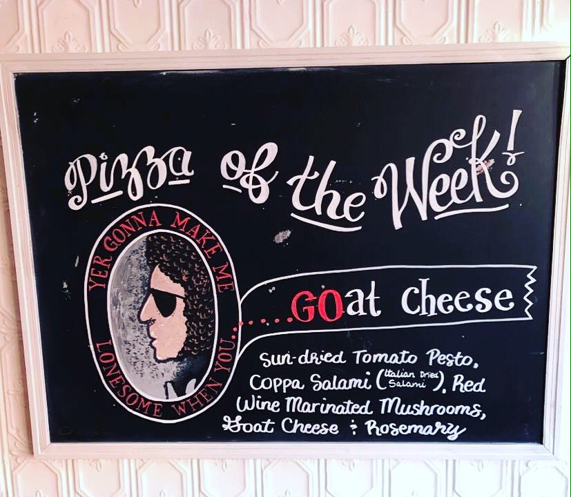 loopandlils's tweet photo. The new Pizza of the Week is right on target, so direct... #pizzaoftheweek #pizzaparty #pizza #pizzalife #bobdylan #dragonclouds https://t.co/OfHbfMDbxS