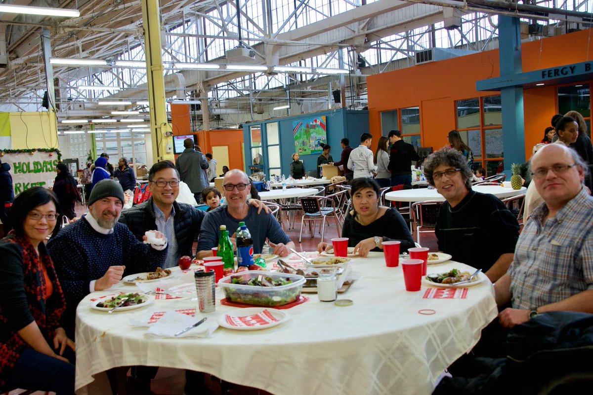 projectgetreel's tweet photo. Enjoyed a nice Christmas lunch with partners & staff #socialenterprise #soicalimpact #RecycleMore #RecycleVHS #ReelChange https://t.co/5im6JGAuEc