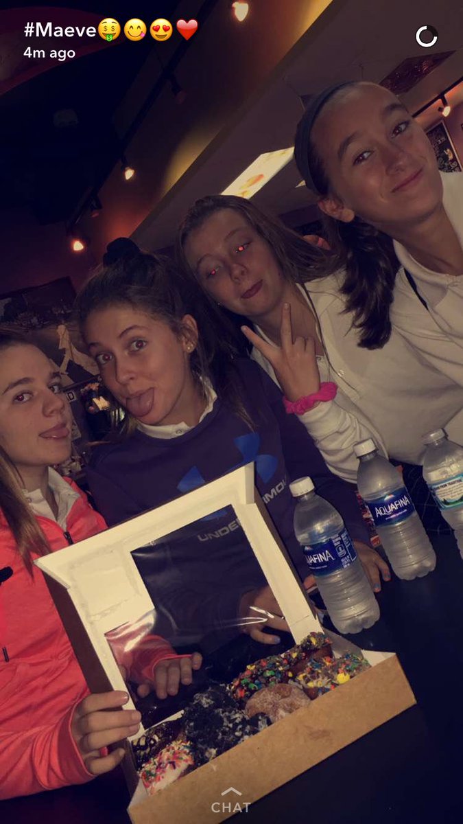 laurenwest575's tweet photo. Happy birthday releary!❤️ love u sm💕💕 #8A #volleyball #doofs #nora @reeganoleary11 https://t.co/hTqnUoeNbT