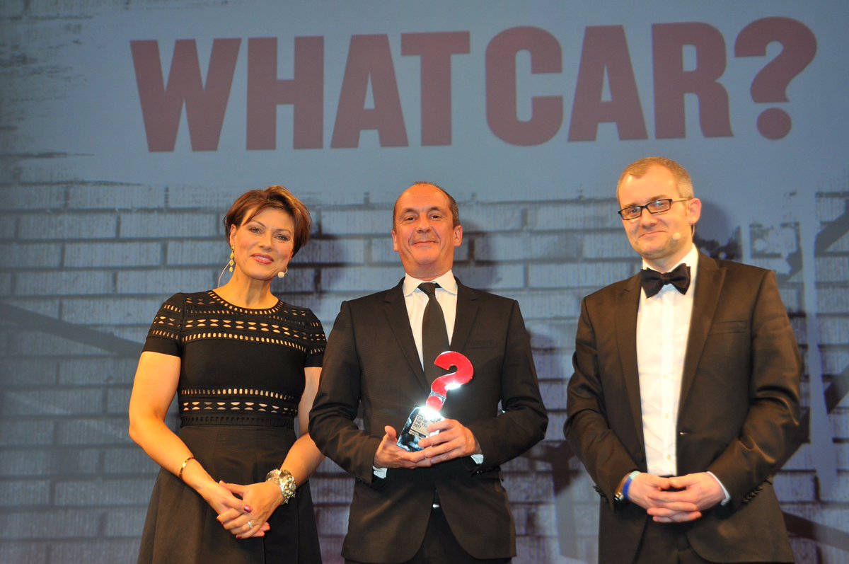 The <a href="/renault_uk/">Renault UK</a> Zoe scooped Electric Car of the Year &amp; commercial director for EVs @GBerthier1 accepted the award whatcar.com/awards/best-ca…