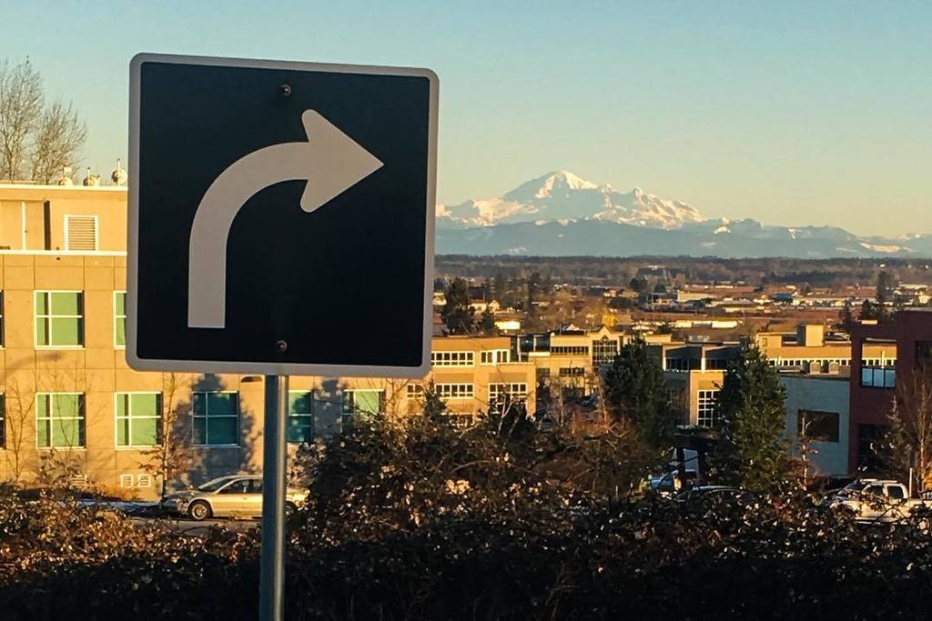 wlk92's tweet photo. Objects Appear Closer in Real Life. #dailydrive #theview #mountbaker #ipulledover #bcstorm… https://t.co/S0MEaanfdx https://t.co/QqfRGLE6rm