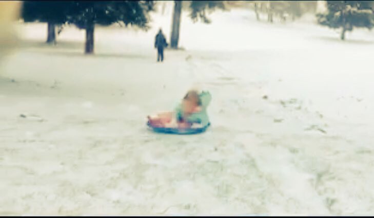 VirtualScholars's tweet photo. #VirtualScholars teacher Trask's #snowday pics. #pdxsnow #pdxtst Hey kids! After super sledding in #pdx, you CAN work #online! @CanvasLMS https://t.co/w3RaobBqQZ