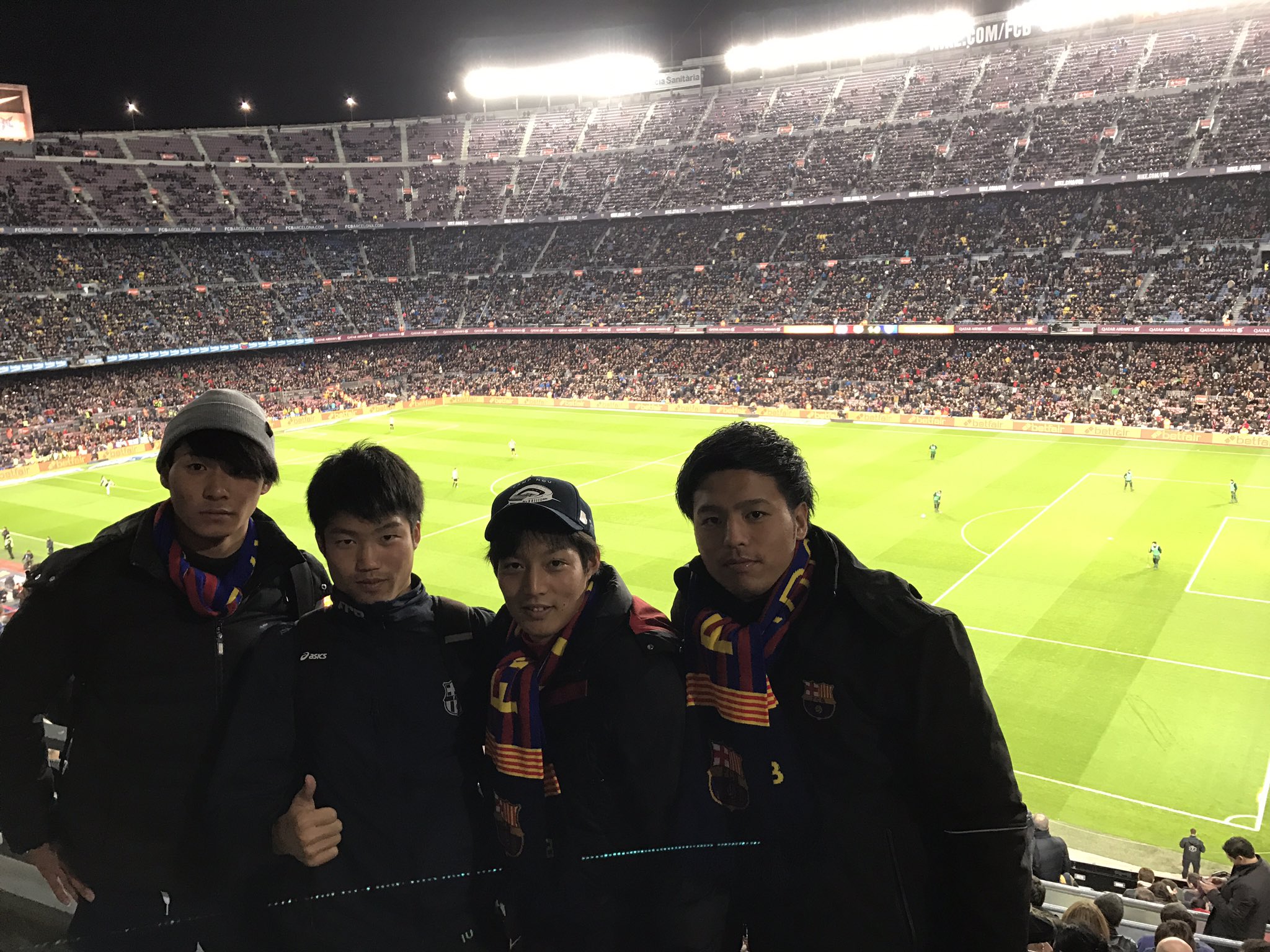 福岡大学サッカー部 国王杯セカンドレグのバルセロナ対ビルバオの試合を観戦してきました スタジアムの雰囲気がとてもよく自分達も大興奮でした 世界のトップレベルを感じれたことはとてもいい経験になりました 福岡大学サッカー部 国王杯セカンドレグのバルセロナ対ビルバオの試合を観戦してきました スタジアムの雰囲気がとてもよく自分達も大興奮でした 世界のトップレベルを感じれたことはとてもいい経験になりました