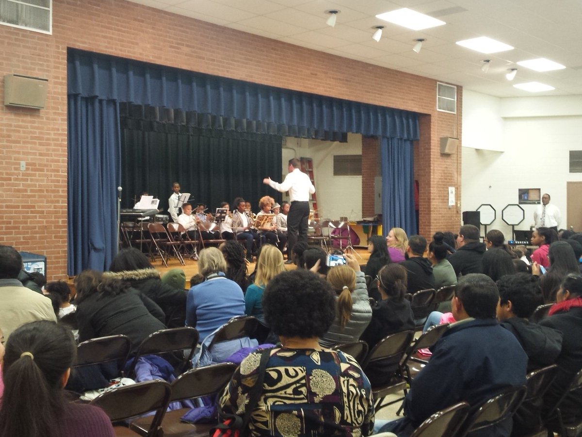 Victoria A. Casey tweet media