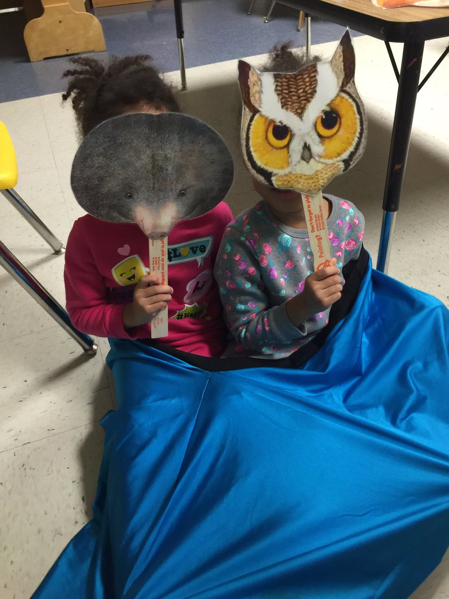 hillsidepk's tweet photo. It's been a Jan Brett kind of week. How many preschoolers can one teacher put in a mitten?.@HillsideES @hillside_media #laughlearngrow https://t.co/fNkeq2I7vr