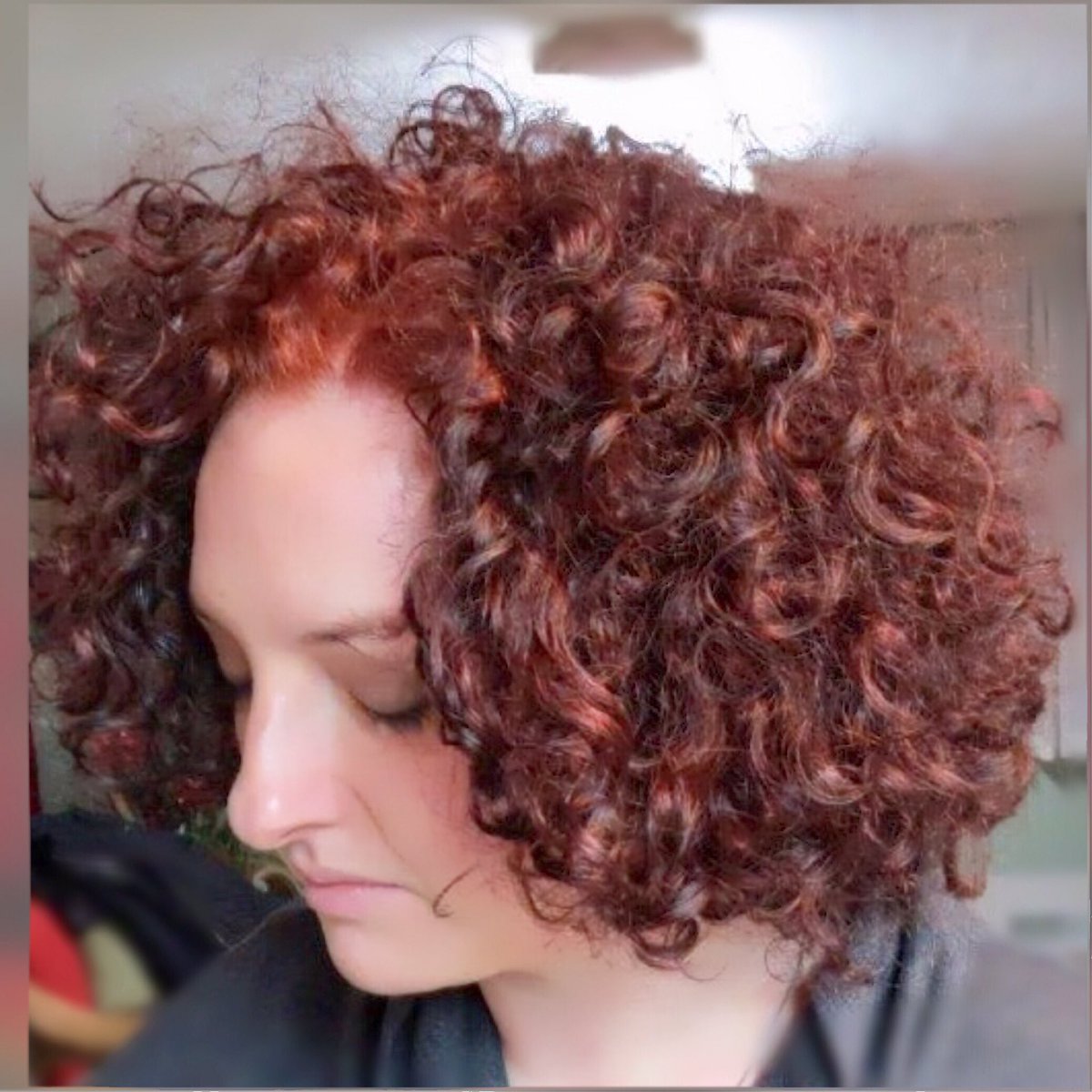 triciadiedrich's tweet image. Multidimensional Red Curls #devacurlcut #devacurl #iamgoldwell #copperhair #redhair #natrualcurls #trendyhair #behindthechair #hairnerd