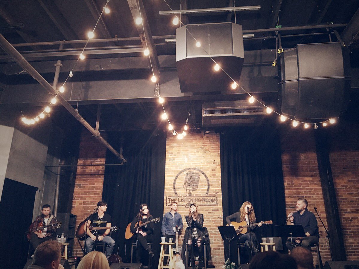 KatieJelen's tweet image. Starting 2017 out on a high note (and lots of other notes too)!