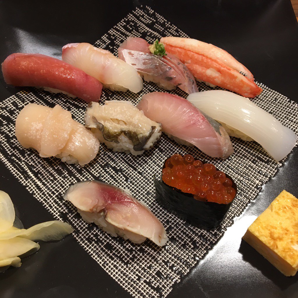 Tomoe On Twitter 青葉区 鮨 仙一 仙台朝市へ食材を買いに行った帰りに ランチ頂きました 昼間から熱燗で 酔っ払ってしまい 帰りはタクシーでした ご馳走様でした