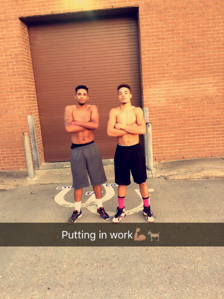 Thakidd__'s tweet photo. I want what's on yo plate💪🏽🐐👿 https://t.co/QYn2AS7C0P
