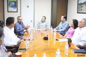 Secretaría de Obras Públicas se reúne con los diferentes Colegios y Cámaras de la Construc… ift.tt/2iImTpO