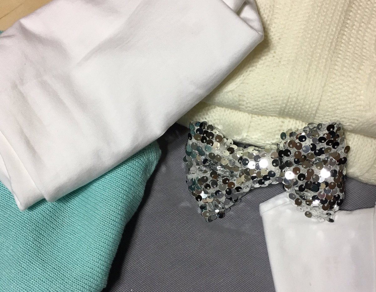 peanutsnthread's tweet image. Putting 2gether a #Frozen inspired themed outfit for #disneyonice this weekend. Apply KIDS at checkout for 20% off #usfamilyguide #familyfun