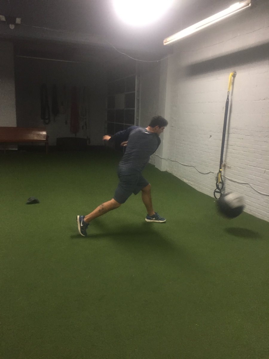 jesserellison's tweet photo. Functional strength training day with Pitchers from @VWC_BSB @VWC_BSBAcademy @DeshornL @Yankees
#EBI
#DLBT
#grind https://t.co/SJwM30LRx3