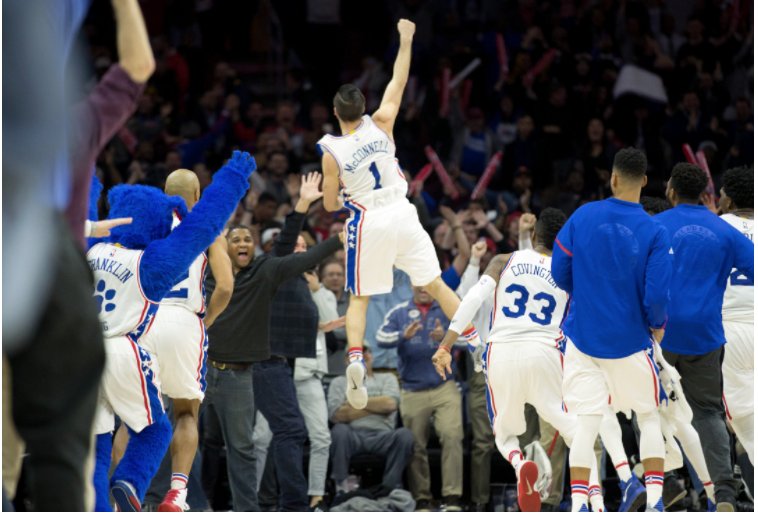 JakePavorsky's tweet photo. This is the new Rocky statue. (Bill Streicher/USA Today Sports) https://t.co/fRidvL0QlX