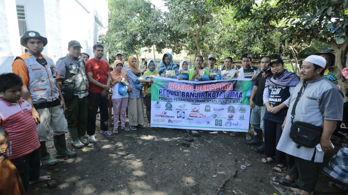 Relawan CS tweet media